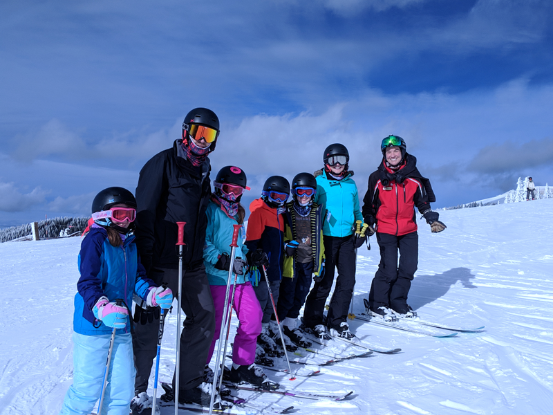 Illustration for article titled Santa Fe ski trip (and new Expedition)